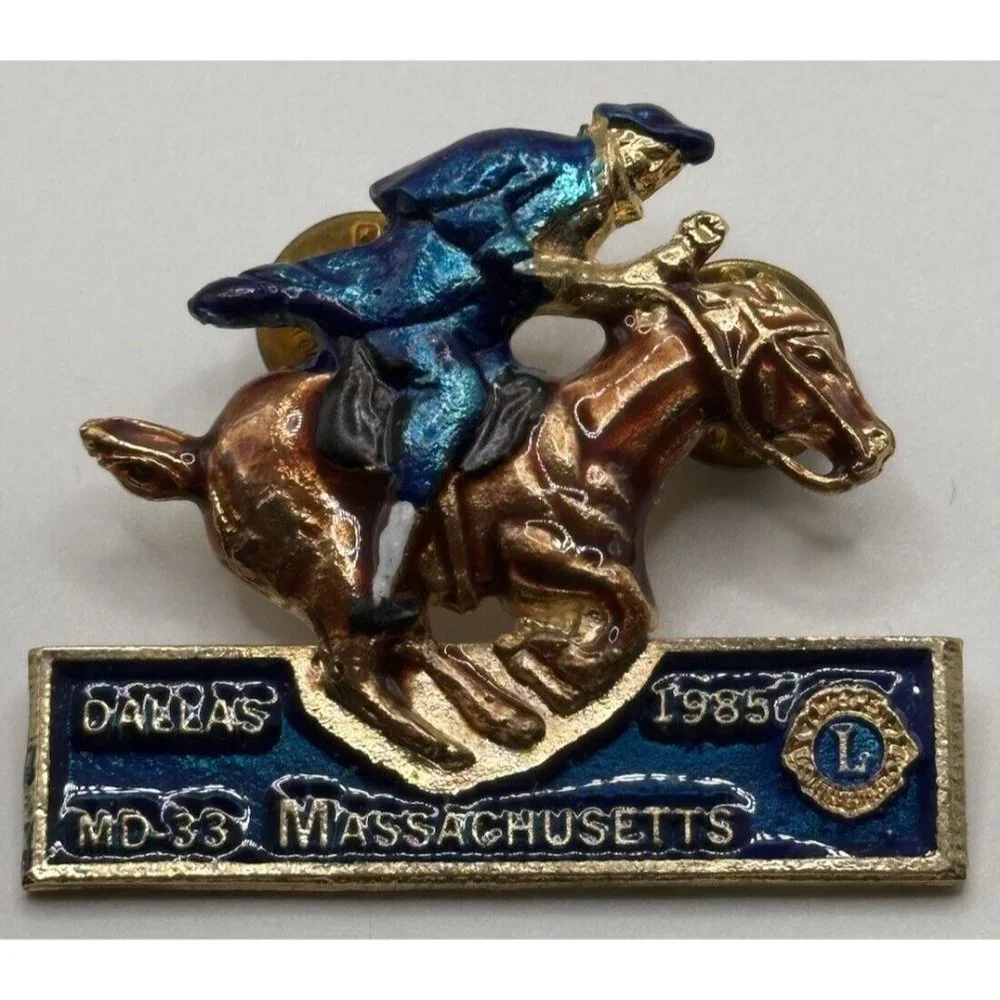 Lions Club Dallas Massachusetts Paul Revere Horse Vintage Tack Pin‎